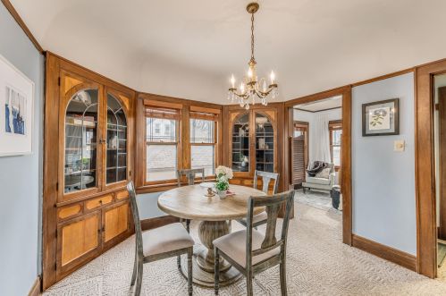 6418 Wright St, Milwaukee WI 53212-2940 exterior