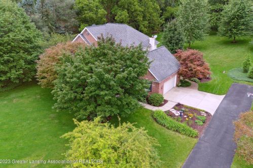 4406 Carmine Ct, Dewitt MI 48820-9183 exterior