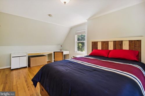 10316 Gainsborough Rd, Rockville MD 20854-4043 exterior