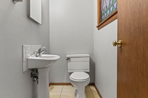 9826 Langlade St, Milwaukee WI 53225-1014 exterior