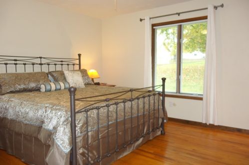 2244 Reis Run Rd, Pittsburgh PA 15237-1470 exterior