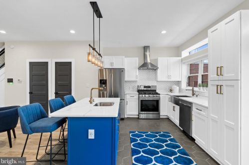 32 Franklin St, Washington DC  20002-1008 exterior