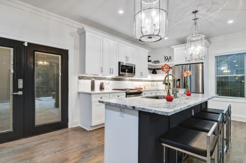 22 Candler Rd, Atlanta GA exterior