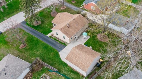 5340 Rose St, Milwaukee, WI 53223-3038