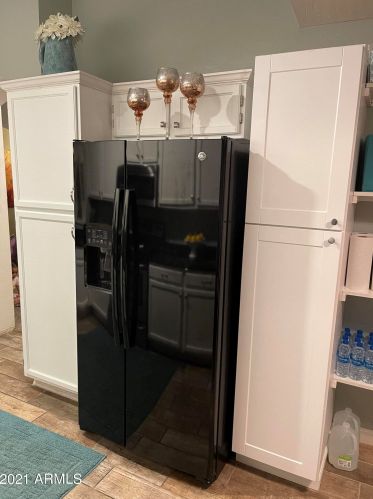 5633 42nd St, Phoenix AZ 85050-3377 exterior