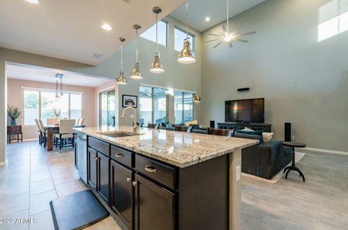 28511 23 Dr, Phoenix AZ 85085 exterior