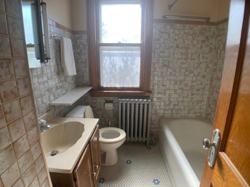 4413 Fairfield Ave, Chicago IL 60625-2720 exterior