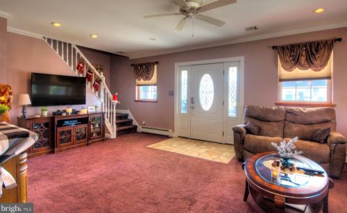 35 Collingswood Ave, Camden NJ 08107-1243 exterior