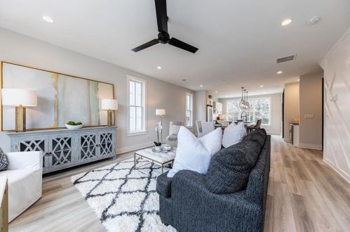 599 King Arnold St, Atlanta GA 30354-1428 exterior