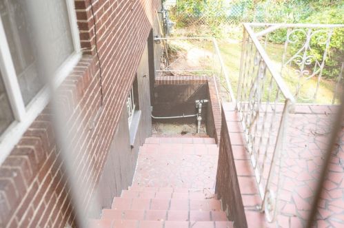 1424 Adele Ave, Atlanta GA exterior