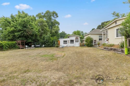 721 James St, Belding MI 48809-2222 exterior