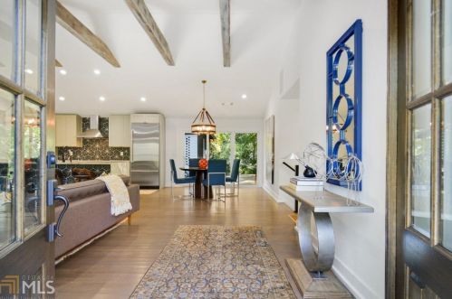 1261 Bernadette Ln, Atlanta GA 30329-3401 exterior