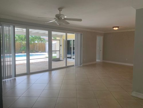 1070 12th St, Boca Raton, FL 33486-5491