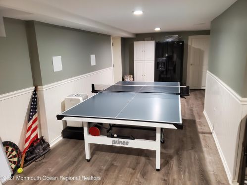 117 Beechwood Ave, West Long Branch NJ 07764-1801 exterior