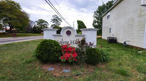 5310 Salem Spg Dr, Lithonia GA 30038-4823 exterior