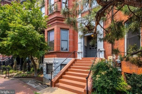 7 Logan Cir, Washington, DC 20005-3735