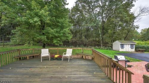 454 Stony Brk Dr, Bridgewater NJ 08807-1988 exterior