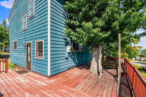 446 Sparkman Ave, Duluth MN 55803-2311 exterior