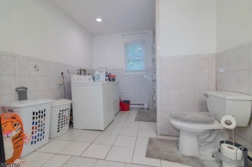 25 Forest Ave, Paterson NJ 07506-1826 exterior