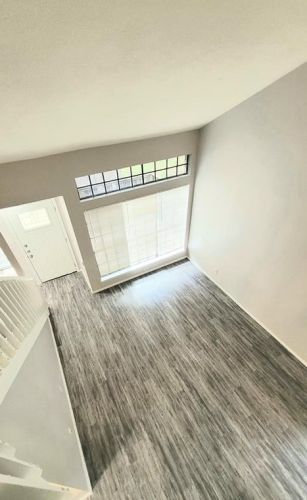 1909 Albury Cv, Austin TX 78758-3353 exterior