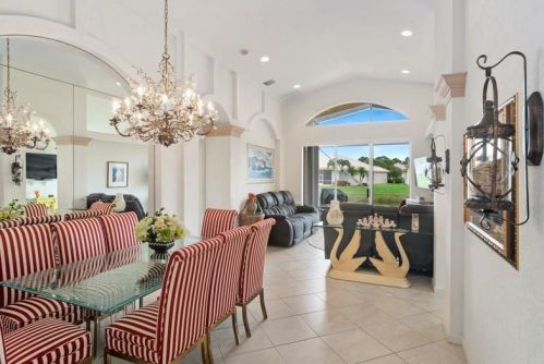 347 Sunview Way, Fort Pierce FL  34986-3599 exterior