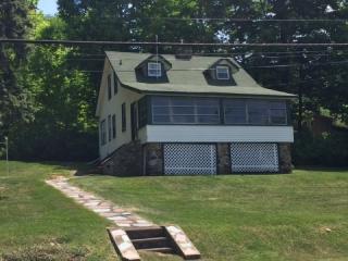 65 Shr Trl, Sparta NJ  07871-1745 exterior