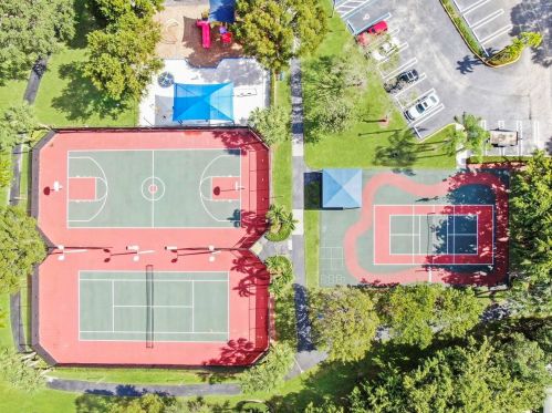 8273 Bermuda Sound Way, Boynton Beach FL 33436-1727 exterior