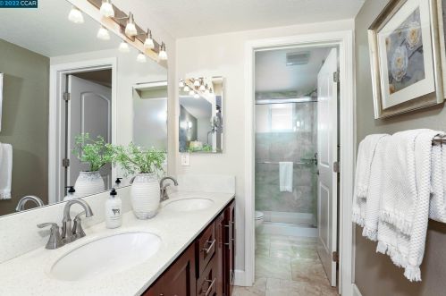 3782 Hitchcock Rd, Concord CA 94518-1732 exterior