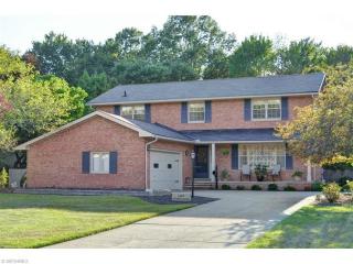 1482 Mendelssohn Dr, Cleveland, OH 44145-2345
