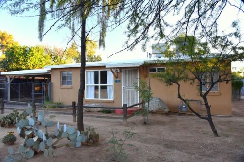6050 20th St, Tucson, AZ 85711-5216