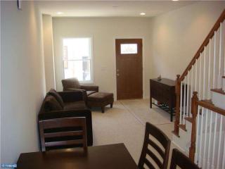 1311 Oxford St, Philadelphia PA  19125-3216 exterior