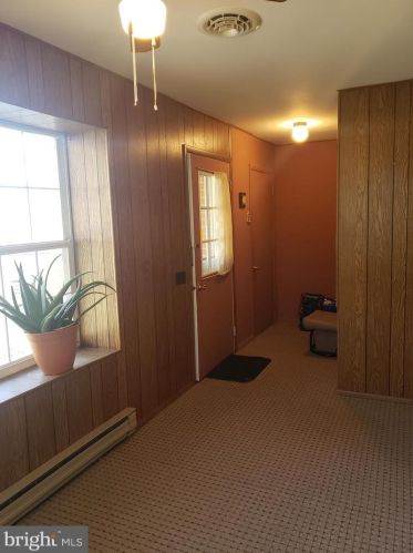 79 Constitution Blvd, Lakehurst, NJ 08759-1970