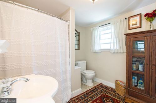 810 Judson St, Philadelphia PA 19121-2036 exterior