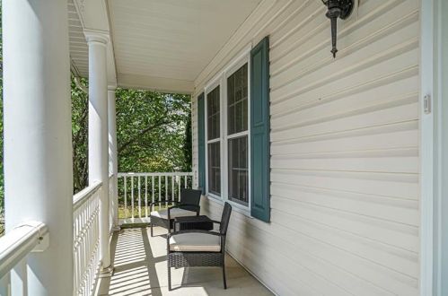 6021 Hawthorn Dr, Moon Twp, PA 15108-9065