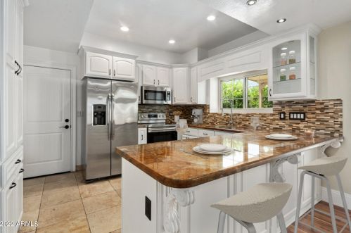 18412 44th Pl, Phoenix AZ 85050-6946 exterior