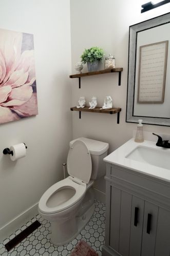 1368 Norton Ave, Meskegon MI 49441-4319 exterior