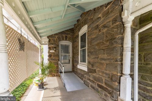 7804 Ardleigh St, Philadelphia PA  19118-4406 exterior