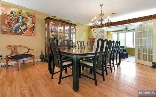 546 Anderson Ave, Closter NJ  07624-3220 exterior