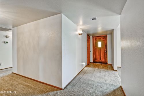 1072 Senate Cir, Chandler, AZ 85225-5739