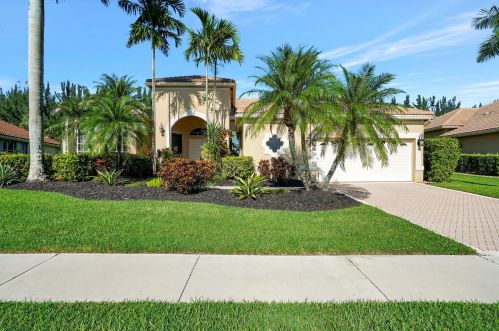 8211 Muirhead Cir, Boynton Beach FL 33472-5064 exterior