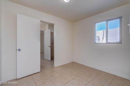 4542 15th St, Tucson AZ 85701-2444 exterior