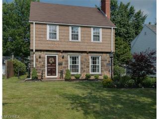 719 Johnson, Cleveland OH  44146-3728 exterior