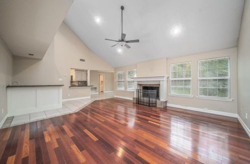 5203 Mnr Gln Dr, Humble TX 77345-1456 exterior