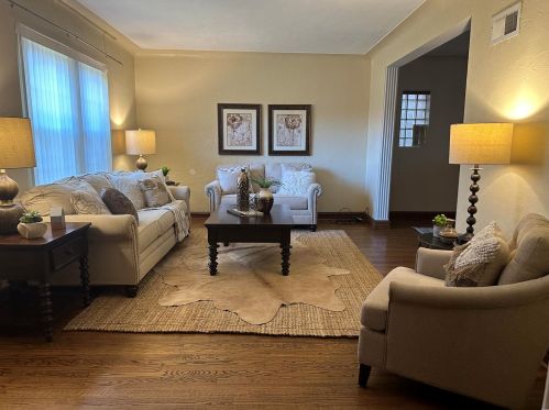 6159 Marwinette Ave, Saint Louis, MO 63116-3139