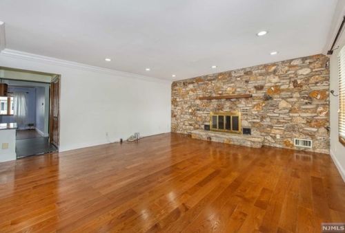 772 Morton St, East Rutherford NJ 07073-1609 exterior