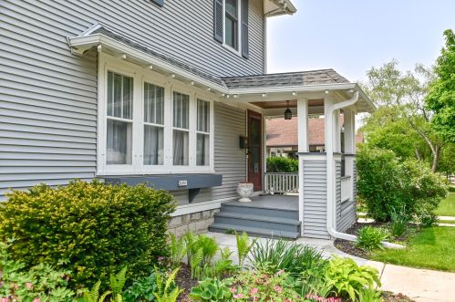 8001 Stickney Ave, Milwaukee WI 53213-1644 exterior