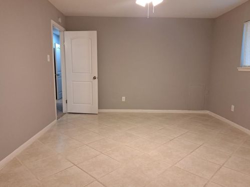 7902 Birchbark Dr, Humble TX 77338-1836 exterior