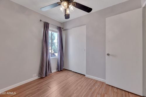 4713 10 St, Phoenix AZ 85020-2625 exterior