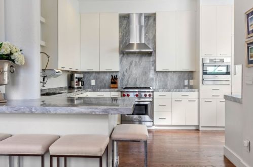 64 Brookline St, Boston, MA