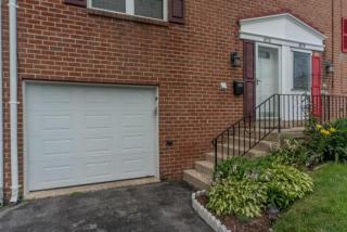 875 Hilton Dr, Lancaster PA  17603-5835 exterior